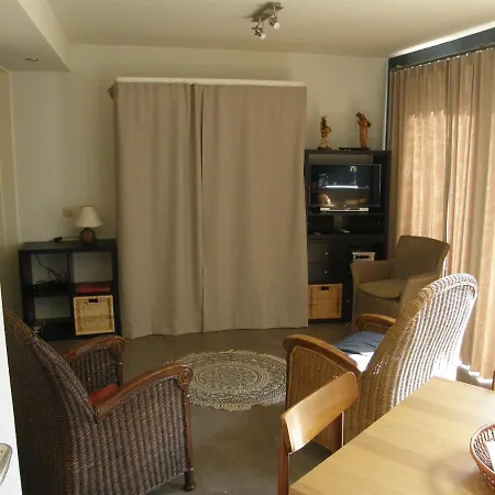 Met Zonnige Tuin Appartement Knokke-Heist